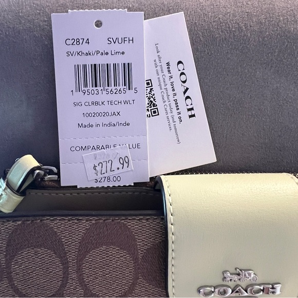 Coach  Phone Wallet Wristlet - Picture 10 of 13